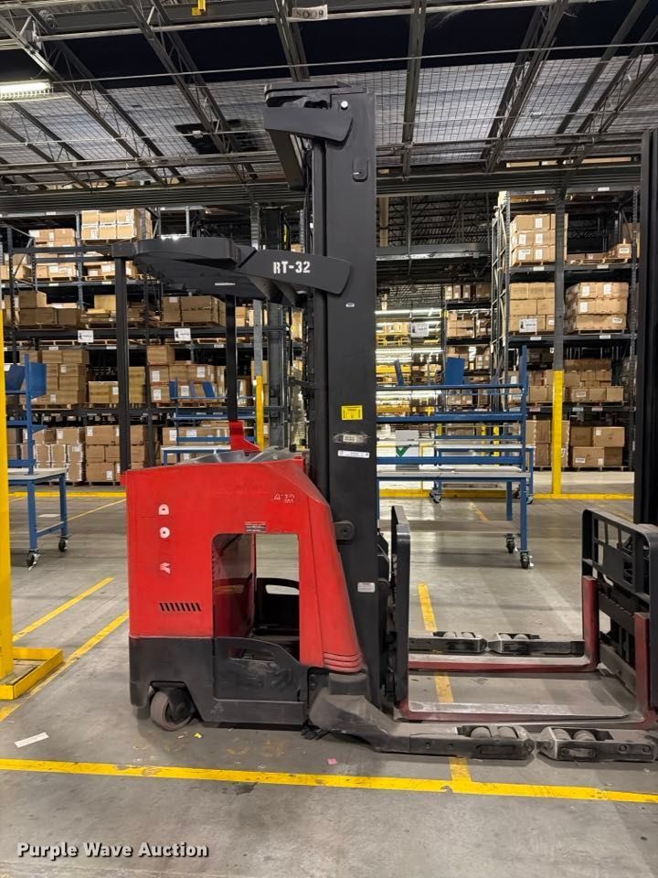 image for item NF9638 2011 Raymond 740 R45TT reach truck