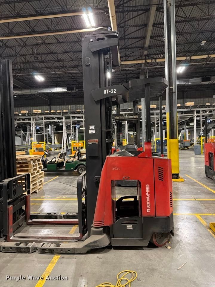 image for item NF9638 2011 Raymond 740 R45TT reach truck
