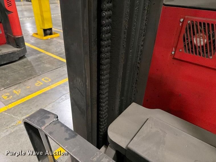 image for item NF9638 2011 Raymond 740 R45TT reach truck