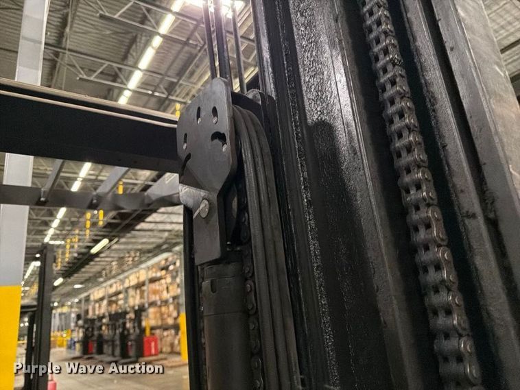 image for item NF9638 2011 Raymond 740 R45TT reach truck