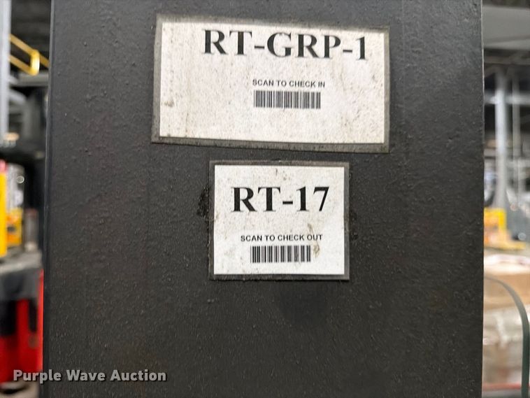 image for item NF9642 1997 Raymond EAS1 reach truck