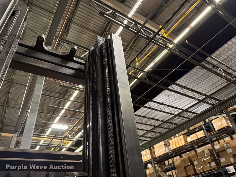 image for item NF9644 2006 Raymond 740R45TT reach truck