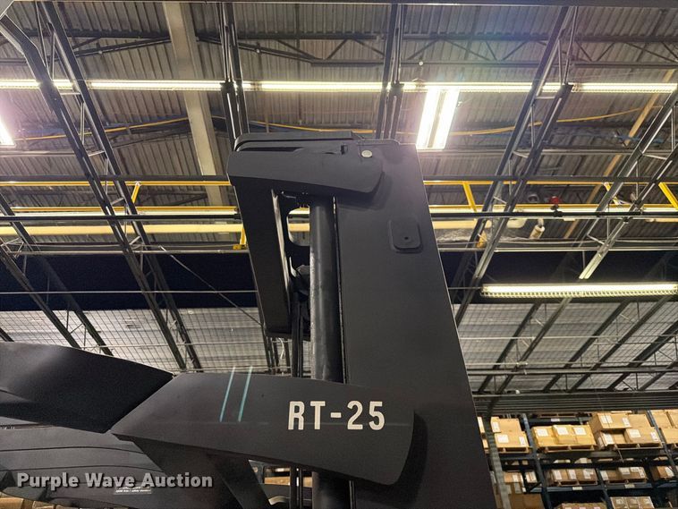 image for item NF9644 2006 Raymond 740R45TT reach truck