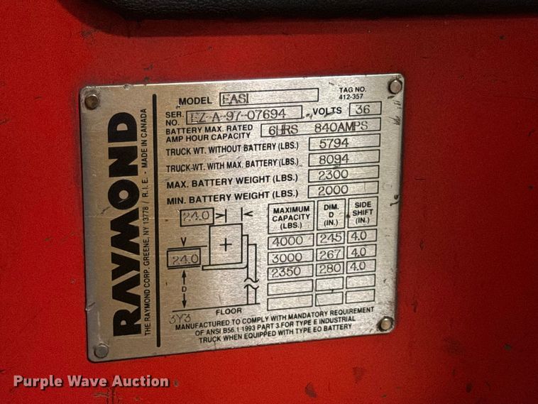 image for item NF9645 1997 Raymond EAS1 reach truck