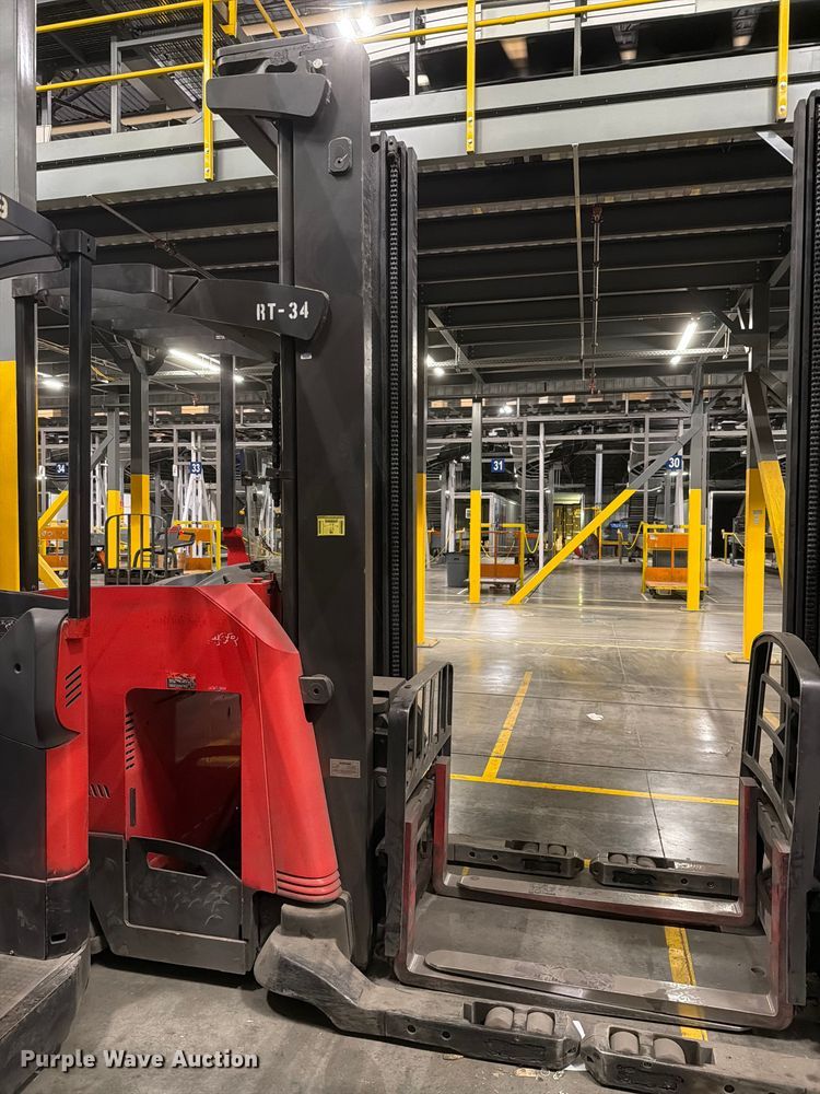 image for item NF9647 2014 Raymond 740R45TT reach truck