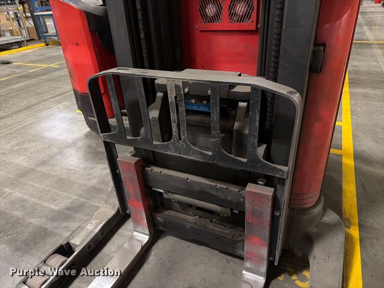 image for item NF9647 2014 Raymond 740R45TT reach truck