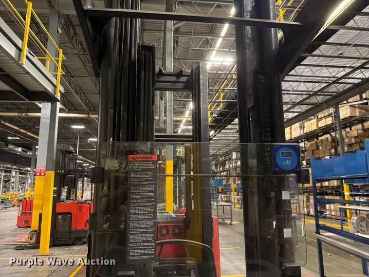 image for item NF9647 2014 Raymond 740R45TT reach truck
