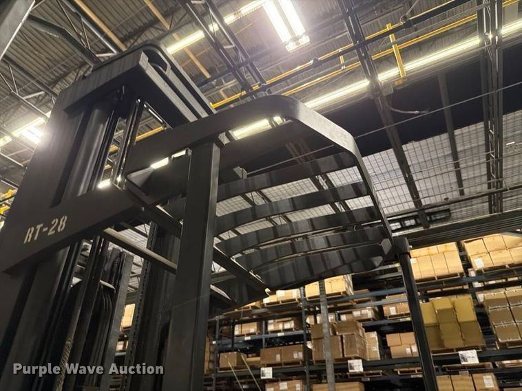 image for item NF9648 2006 Raymond 740R45TT reach truck