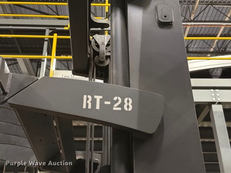 image for item NF9648 2006 Raymond 740R45TT reach truck
