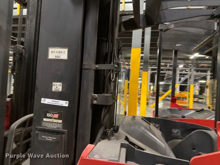 image for item NF9649 2006 Raymond 740R45TT reach truck