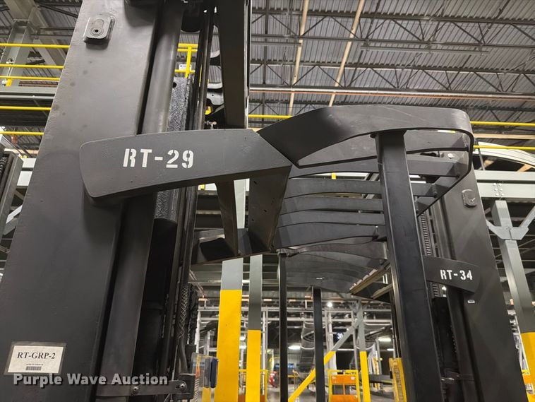 image for item NF9649 2006 Raymond 740R45TT reach truck
