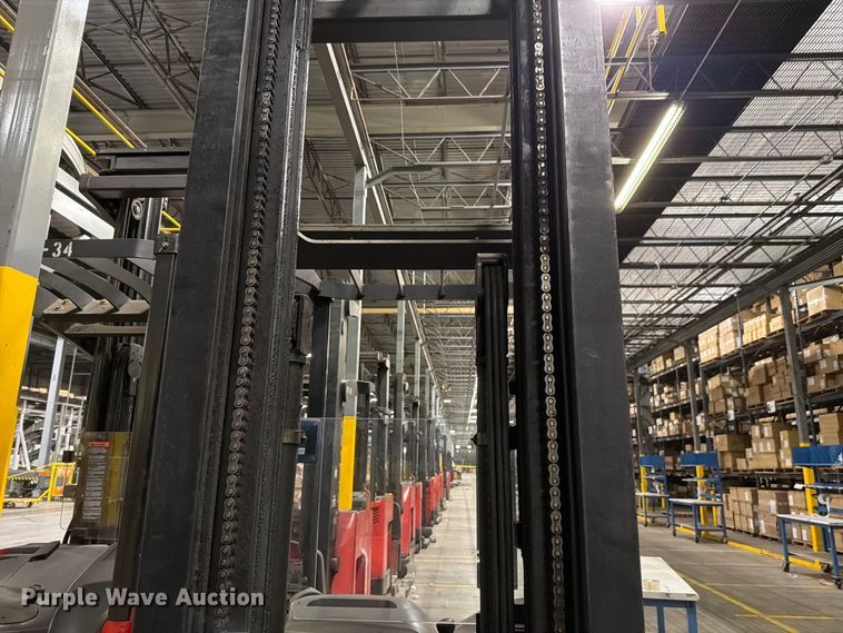image for item NF9649 2006 Raymond 740R45TT reach truck