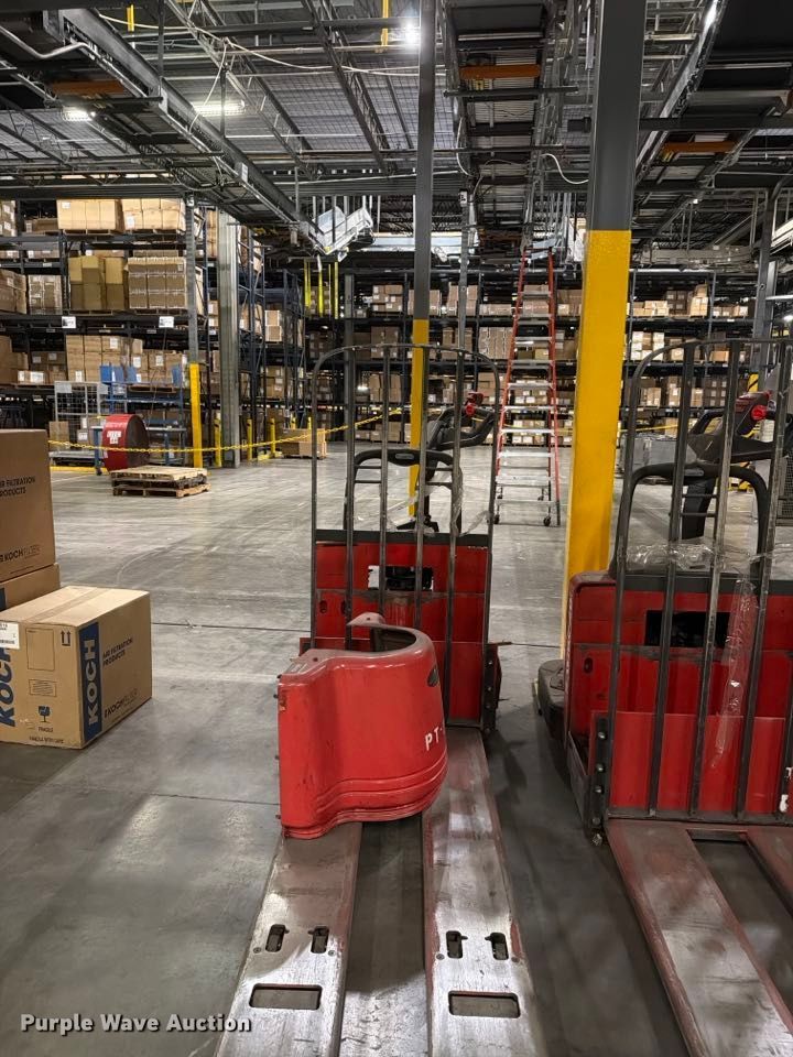 image for item NF9650 (4) 2004 Raymond 112TM FRE80I pallet jacks
