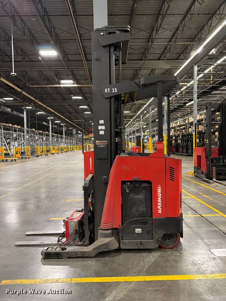 image for item NF9651 2015 Raymond 750-R45TT reach truck