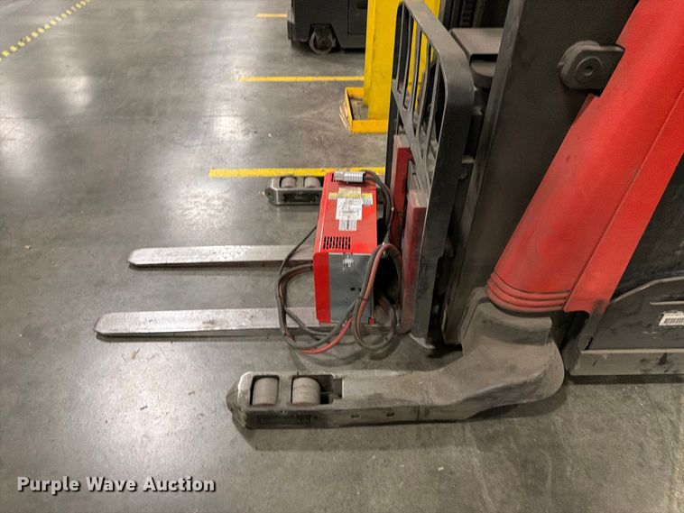 image for item NF9651 2015 Raymond 750-R45TT reach truck