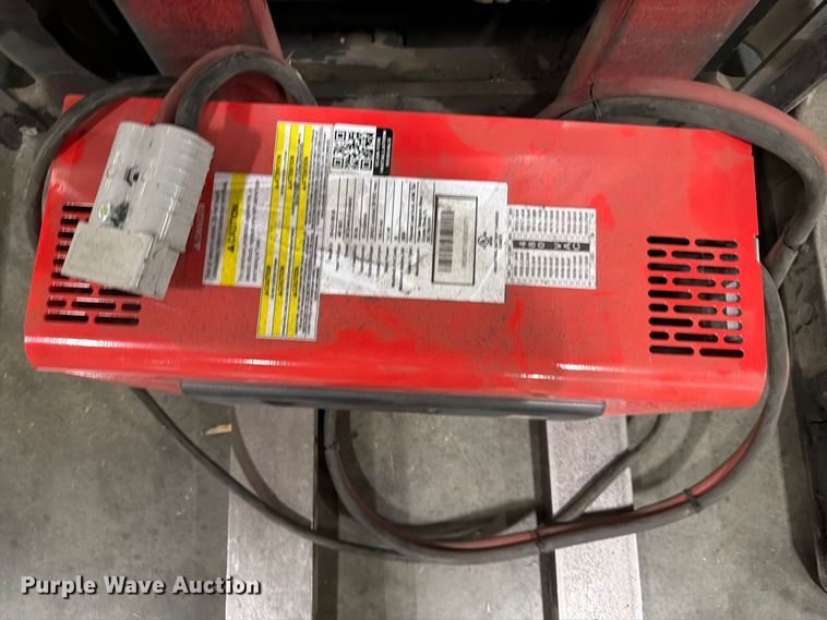 image for item NF9651 2015 Raymond 750-R45TT reach truck