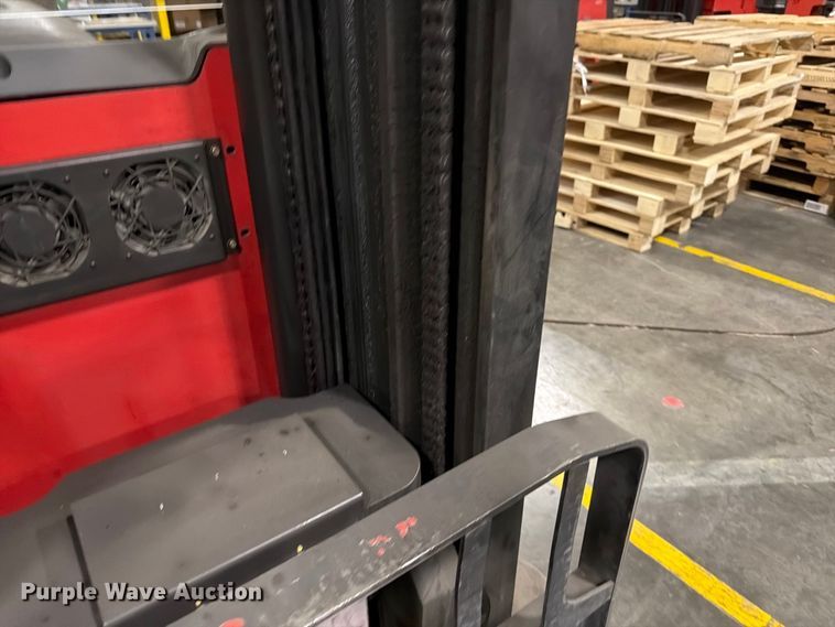 image for item NF9651 2015 Raymond 750-R45TT reach truck