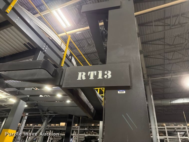 image for item NF9652 1997 Raymond EASI reach truck