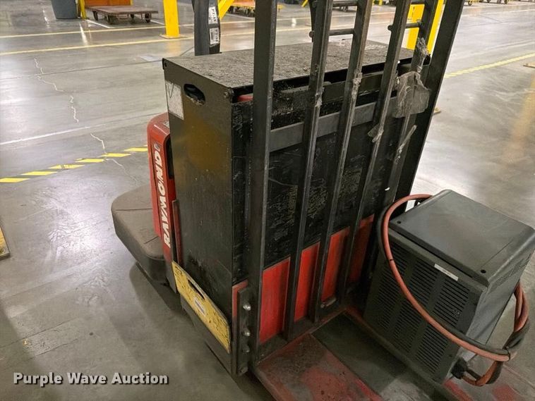 image for item NF9654 2005 Raymond 112TMFRE80L pallet jack
