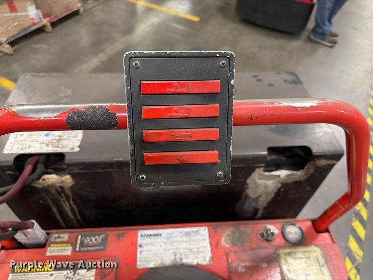 image for item NF9655 1996 Raymond 112TM-FRE60L pallet jack