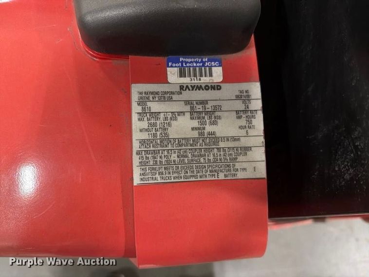 image for item NF9656 2019 Raymond 8610  tow tractor