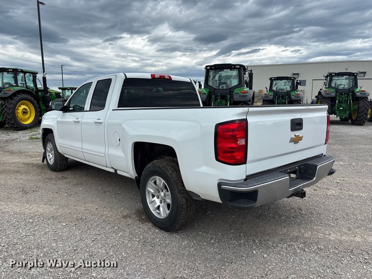 image for item NM9943 2018 Chevrolet Silverado 1500 Ext. Cab pickup truck
