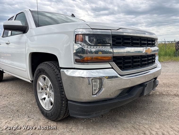 image for item NM9943 2018 Chevrolet Silverado 1500 Ext. Cab pickup truck