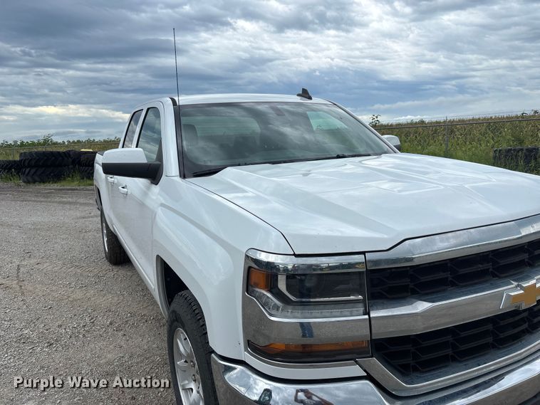 image for item NM9943 2018 Chevrolet Silverado 1500 Ext. Cab pickup truck