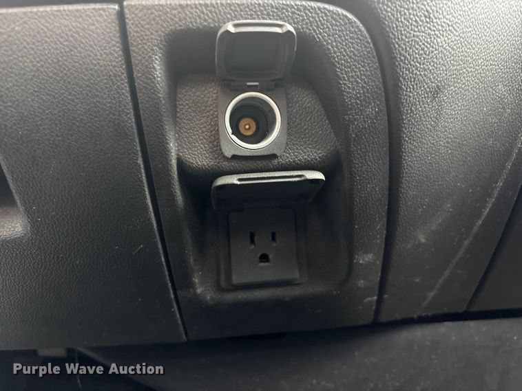 image for item NM9943 2018 Chevrolet Silverado 1500 Ext. Cab pickup truck