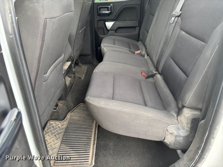 image for item NM9943 2018 Chevrolet Silverado 1500 Ext. Cab pickup truck