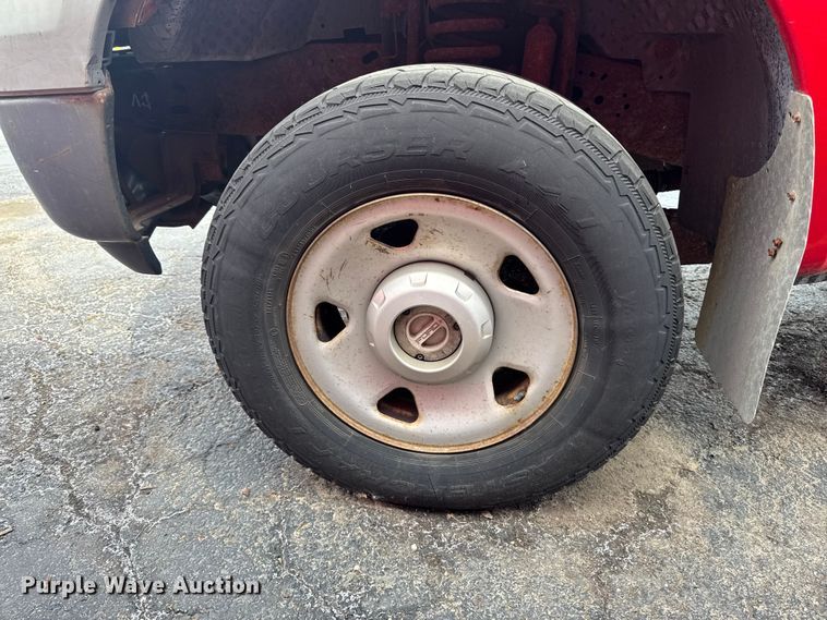 image for item OE9611 2005 Ford F250 Super Duty Ext. Cab pickup truck