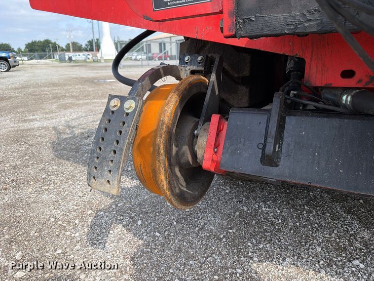 image for item OE9718 2018 Shuttlewagon Navigator NVX7035 railcar mover