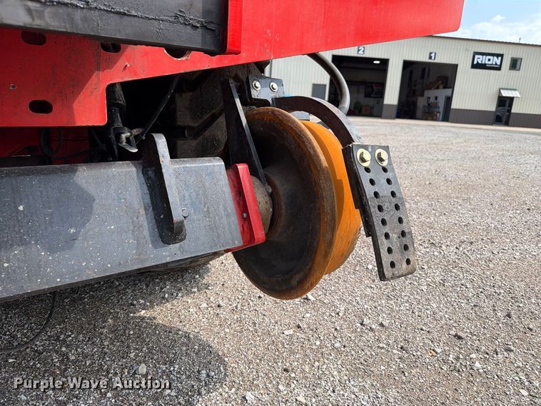 image for item OE9718 2018 Shuttlewagon Navigator NVX7035 railcar mover
