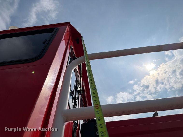 image for item OE9718 2018 Shuttlewagon Navigator NVX7035 railcar mover