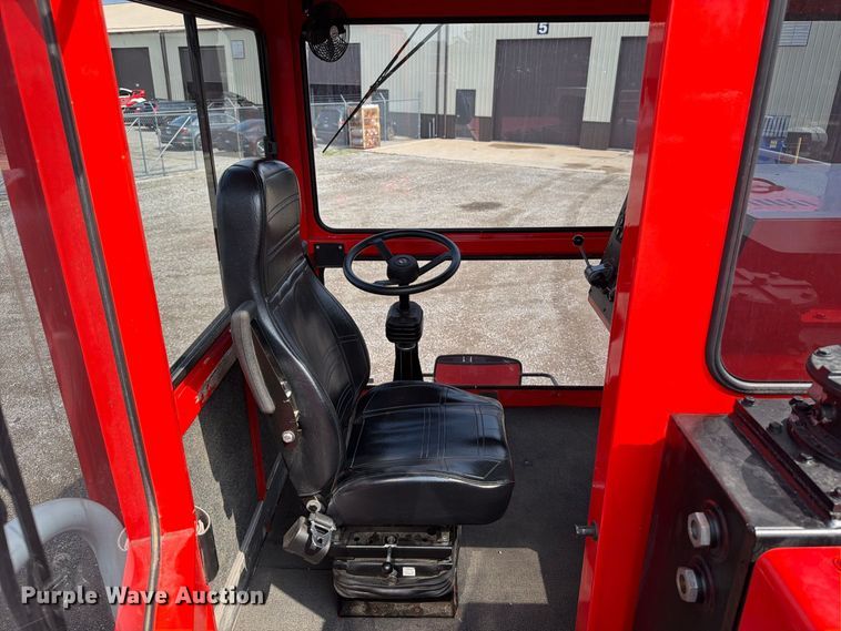 image for item OE9718 2018 Shuttlewagon Navigator NVX7035 railcar mover