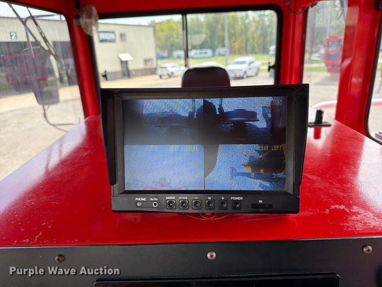 image for item OE9718 2018 Shuttlewagon Navigator NVX7035 railcar mover
