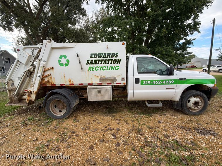 image for item OE9720 2003 Ford F450 Super Duty refuse truck