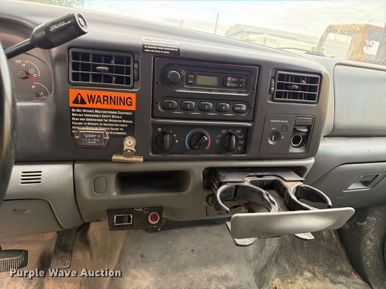 image for item OE9720 2003 Ford F450 Super Duty refuse truck