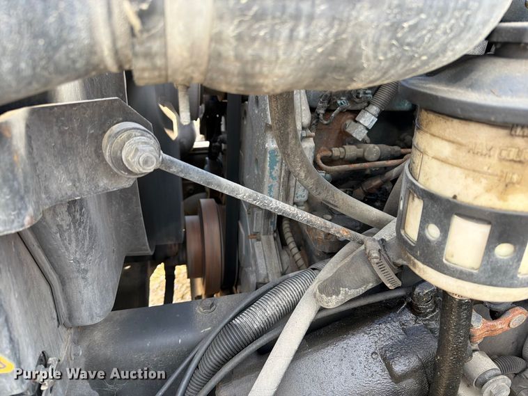 image for item OE9721 2007 International WorkStar 7400 refuse truck