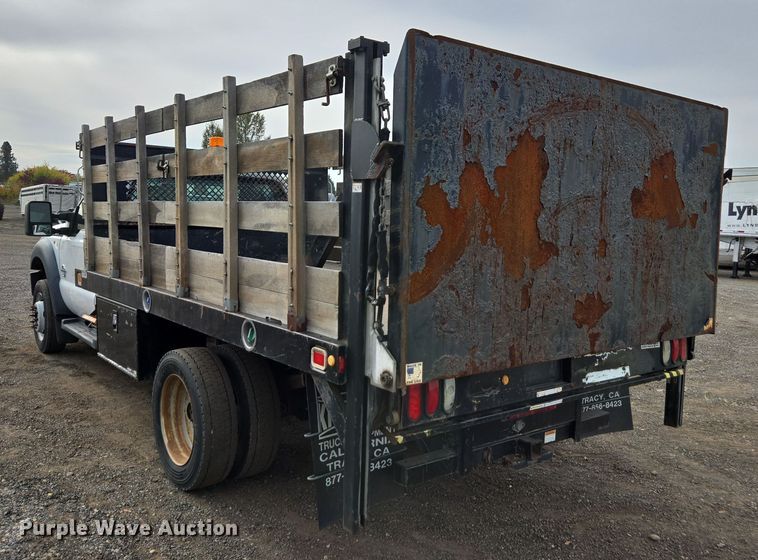 image for item YA1004 2015 Ford F450 Super Duty flatbed truck