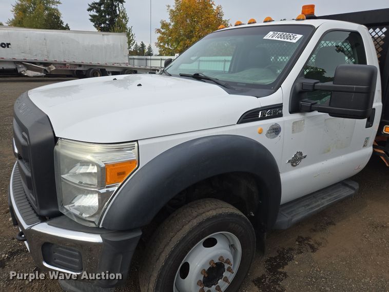 image for item YA1004 2015 Ford F450 Super Duty flatbed truck