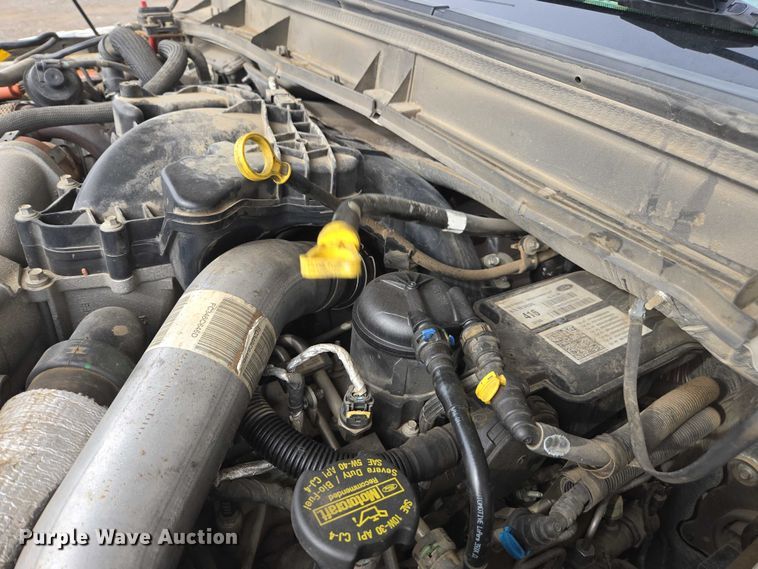 image for item YA1004 2015 Ford F450 Super Duty flatbed truck