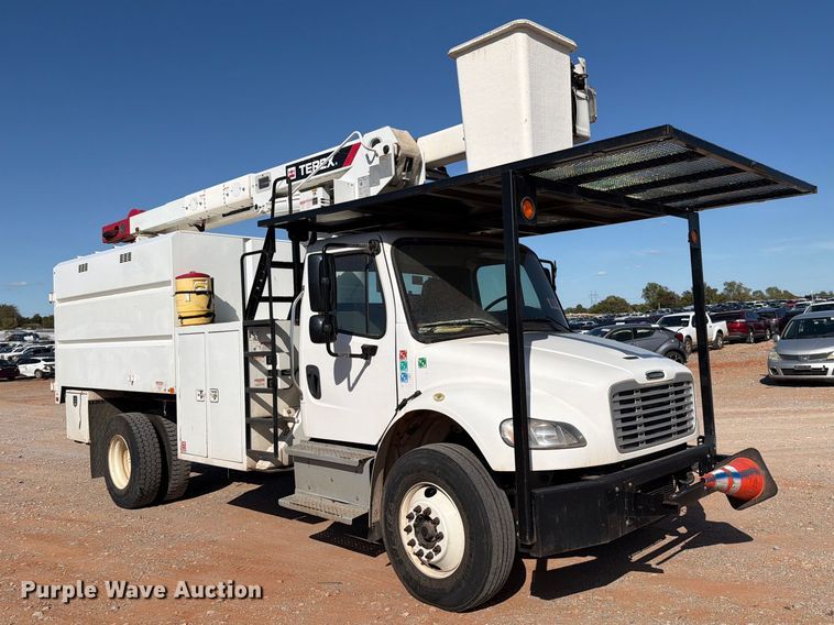 image for item YA4107 2020 Freightliner Business Class M2 forestry bucket truck