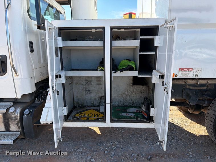 image for item YA4107 2020 Freightliner Business Class M2 forestry bucket truck