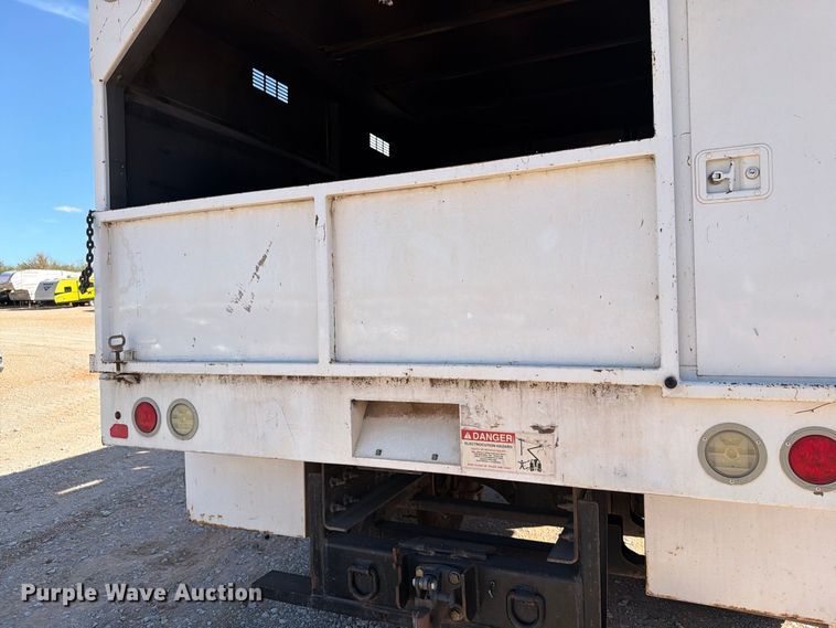 image for item YA4107 2020 Freightliner Business Class M2 forestry bucket truck