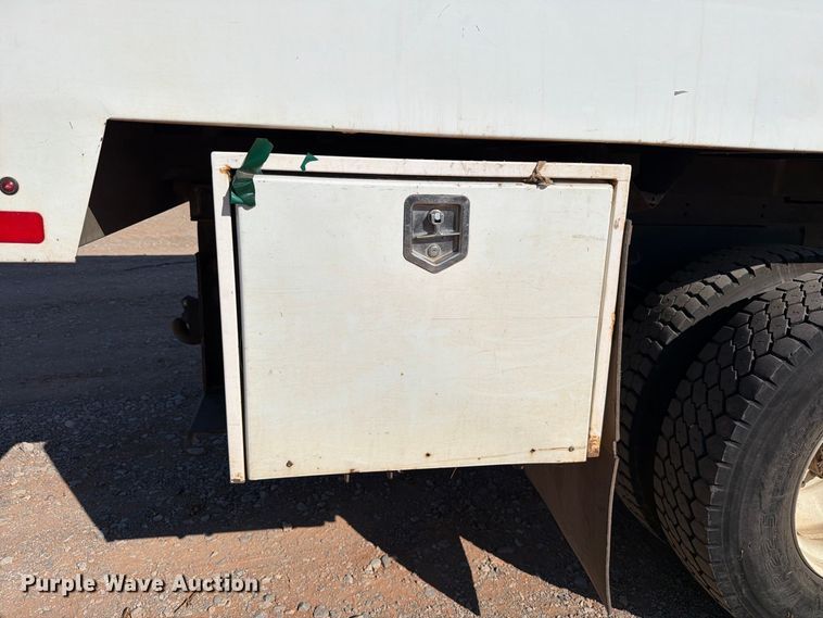 image for item YA4107 2020 Freightliner Business Class M2 forestry bucket truck