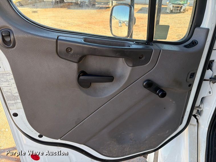image for item YA4107 2020 Freightliner Business Class M2 forestry bucket truck