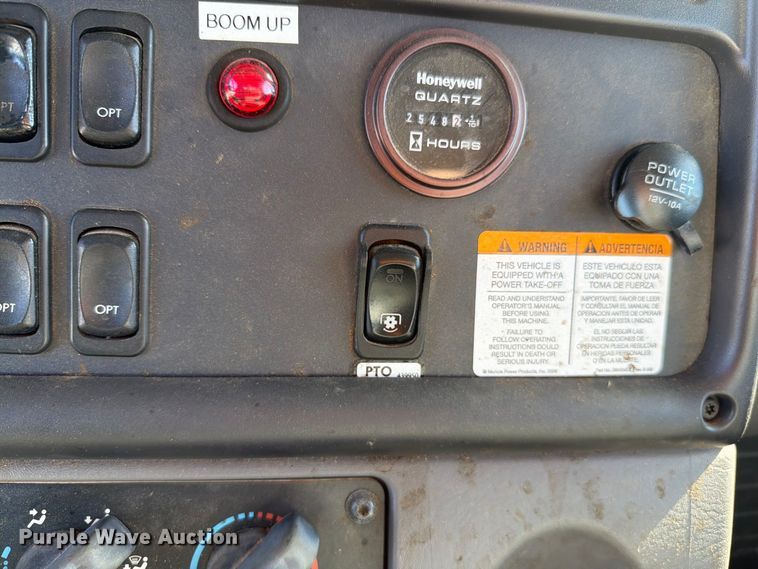 image for item YA4107 2020 Freightliner Business Class M2 forestry bucket truck