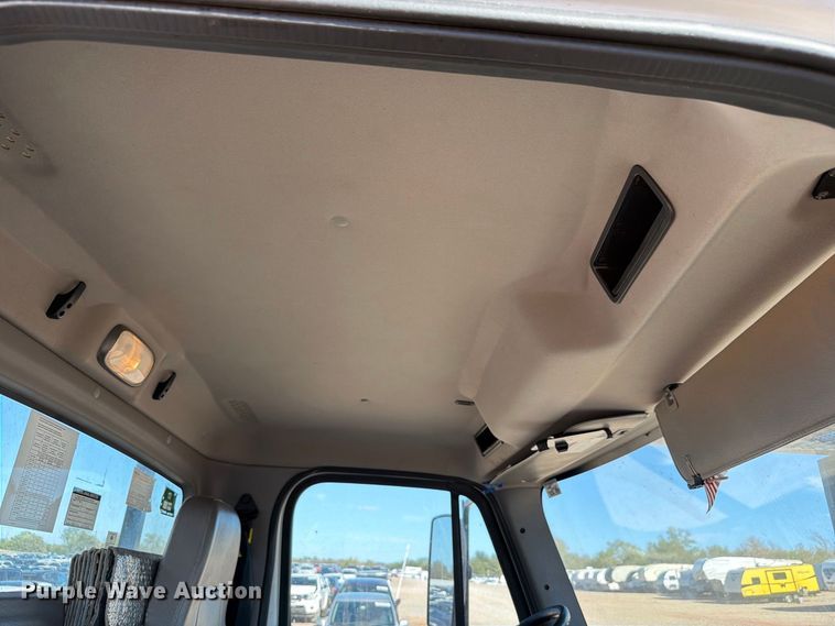 image for item YA4107 2020 Freightliner Business Class M2 forestry bucket truck