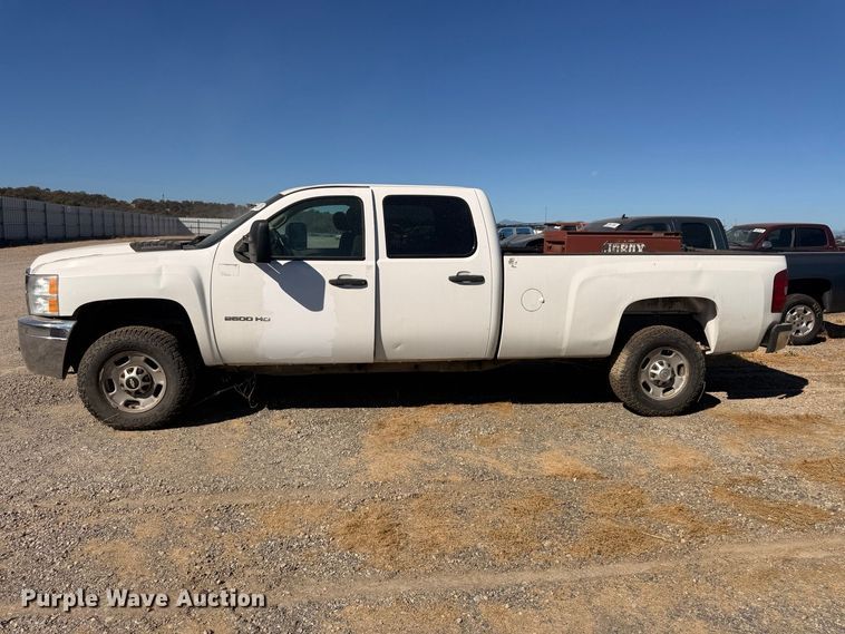 image for item YA4141 2012 Chevrolet Silverado Crew Cab pickup truck